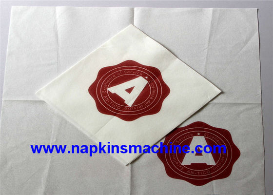 CE 3000 feuilles/machine de Min Eight Fold Napkin Manufacturing