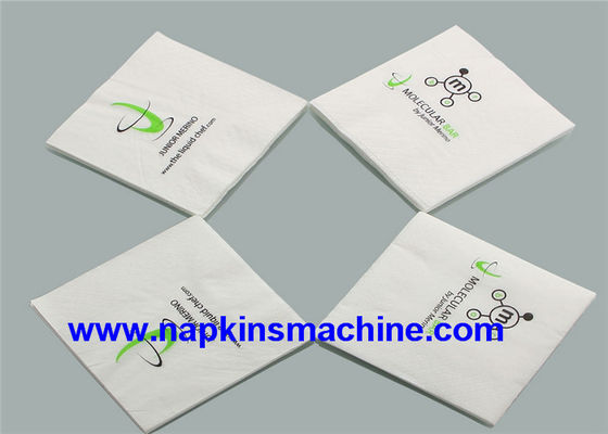 CE 3000 feuilles/machine de Min Eight Fold Napkin Manufacturing