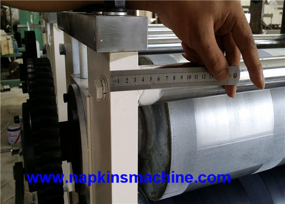 1000 PCs/machine 1/12 fois de production de serviette largeur de la minute 400mm