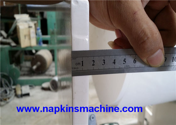 1000 PCs/machine 1/12 fois de production de serviette largeur de la minute 400mm
