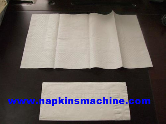Huit feuilles du pli 1000 de vide/Min Automatic Napkin Making Machine