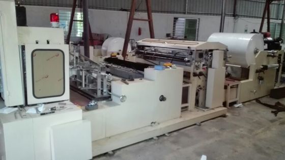 Huit feuilles du pli 1000 de vide/Min Automatic Napkin Making Machine