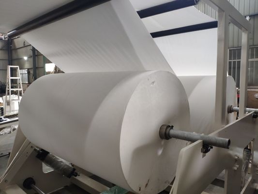 380V 2 machine de rebobinage de papier hygiénique de la couche 1400mm