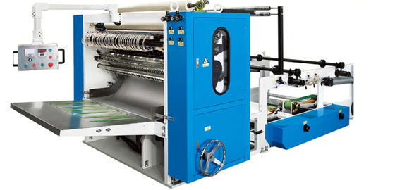 Chaîne de production de dessin molle du tissu 11KW facial 4800sheets/min Interfold
