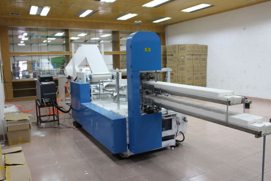 Deux lignes serviette automatique faisant la machine